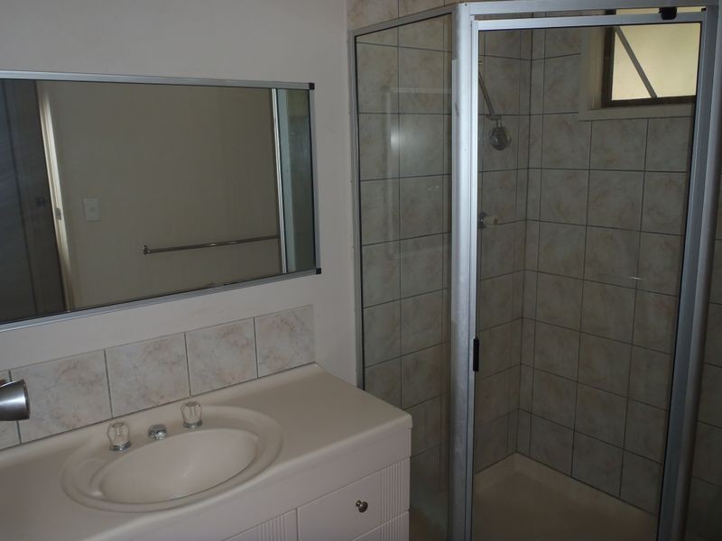 5 Cameron Street, Katherine NT 0850