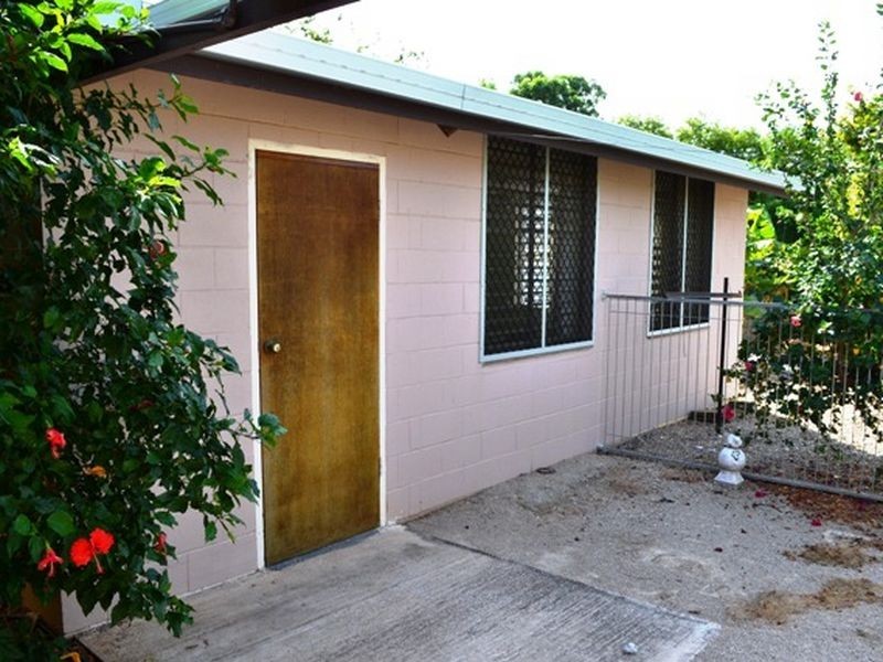 15 Clarke Crescent, Katherine NT 0850
