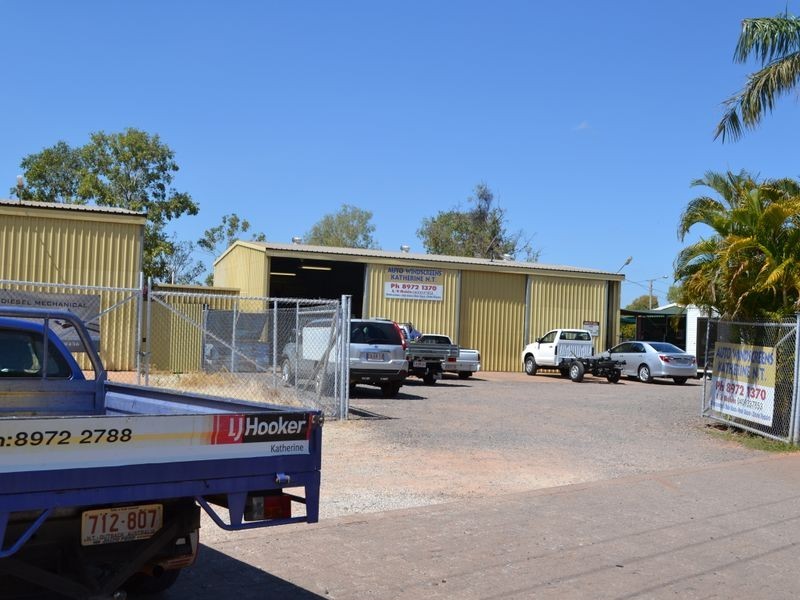 47 Victoria  Highway, Katherine NT 0850