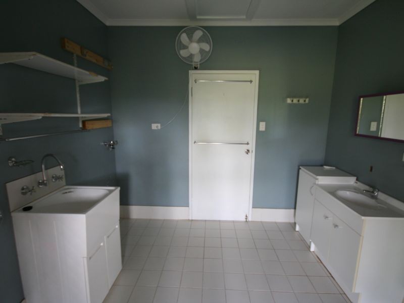 65 Hall Road, Katherine NT 0850