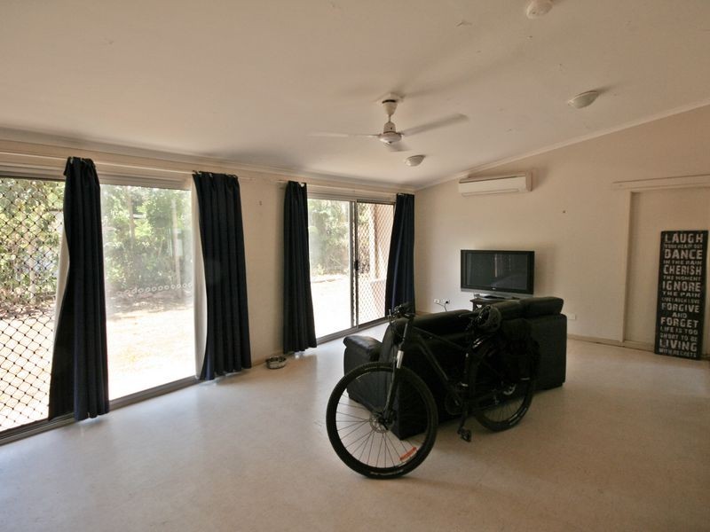22 Clarke Crescent, Katherine NT 0850