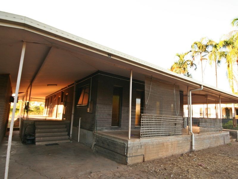 25 Donegan Crescent, Katherine NT 0850