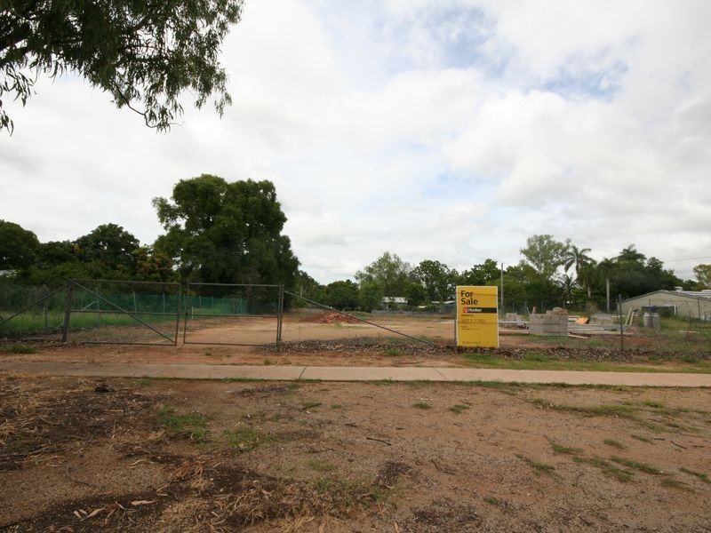 8 Fourth Street, Katherine NT 0850