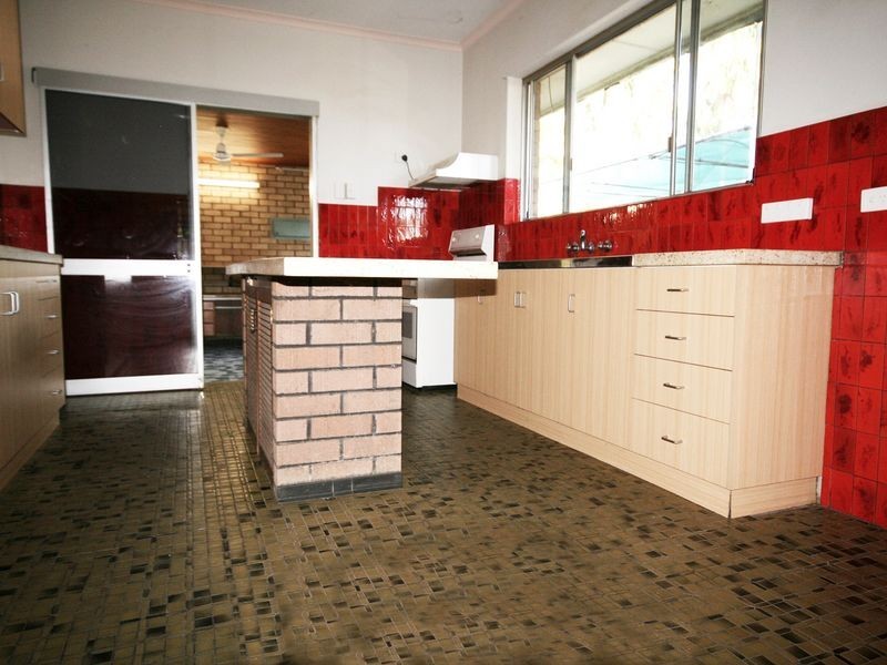 24 Walter Young Street, Katherine NT 0850