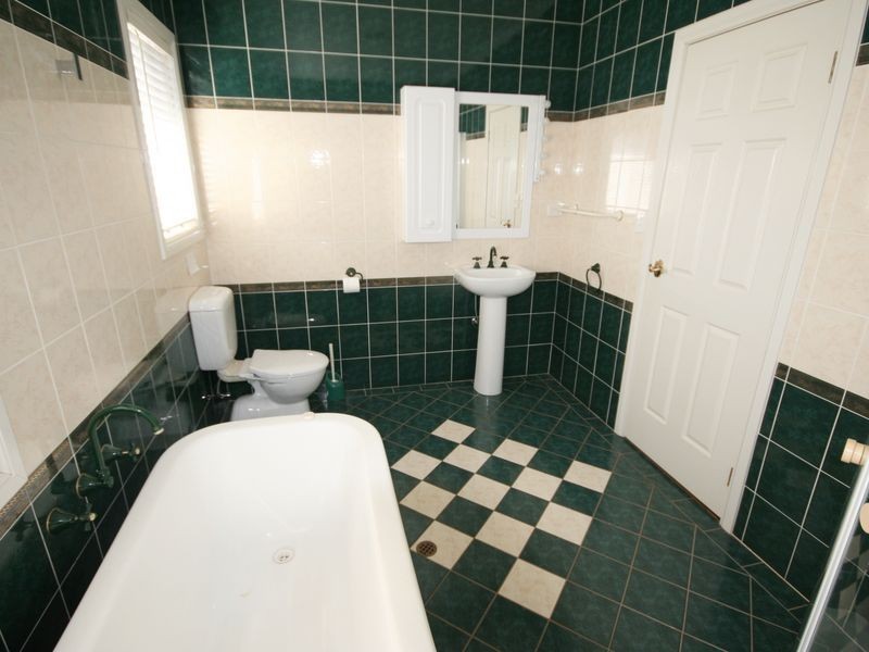 64 Martin Terrace, Katherine NT 0850