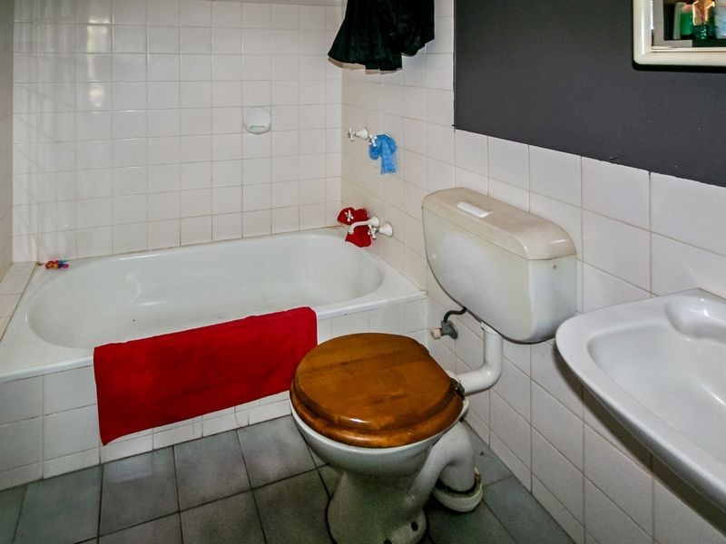 74 Acacia Drive, Katherine NT 0850