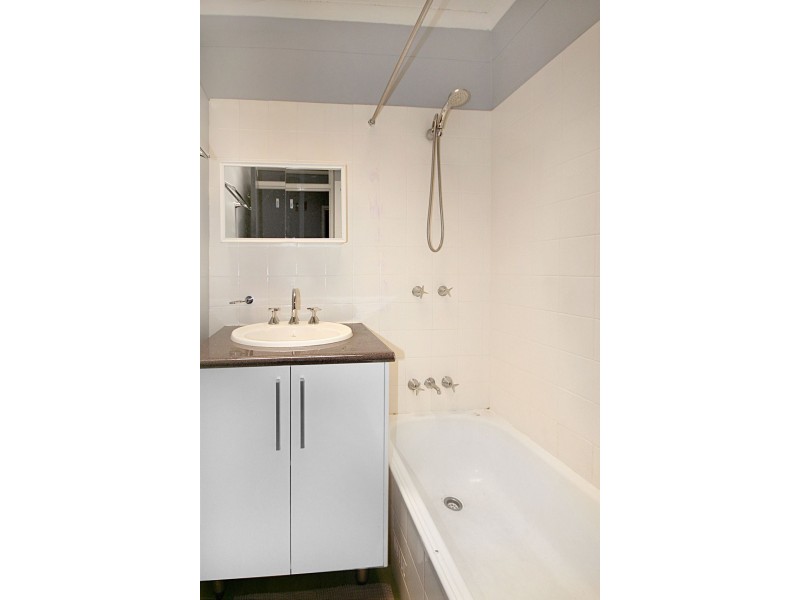 7 Sandalwood Crescent, Katherine NT 0850