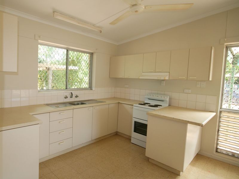 2 Elliott Street, Katherine NT 0850