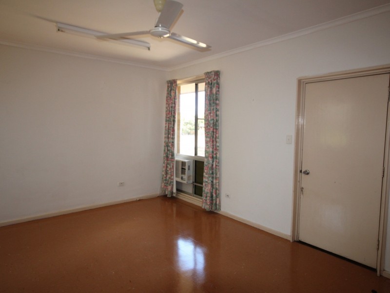 2/21 Giles Street, Katherine NT 0850