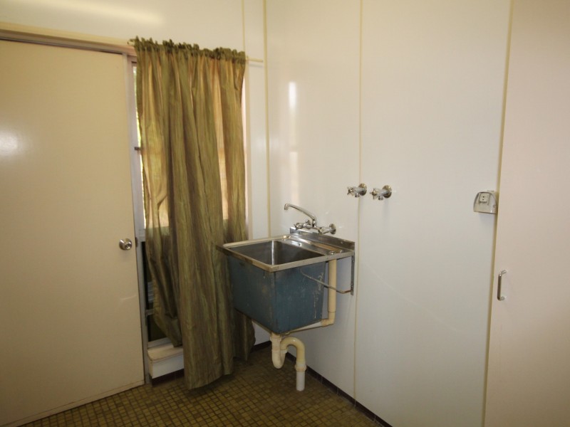 2/21 Giles Street, Katherine NT 0850