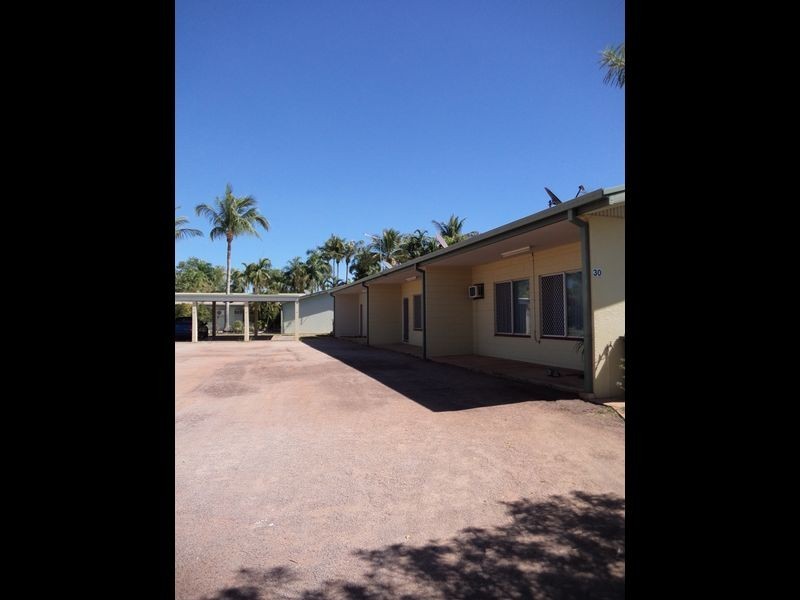 2/30 Giles Street, Katherine NT 0850