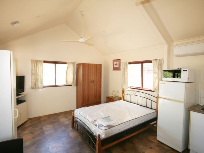Cabin 2/4735 Gorge Road, Katherine NT 0850