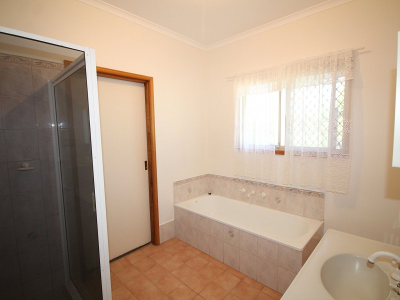 11 Raymond Place, Katherine NT 0850