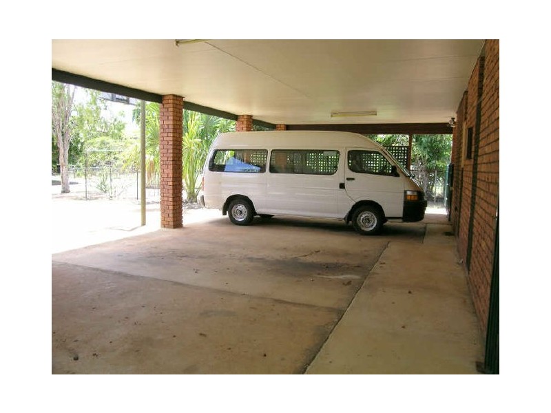 13 Finnis Place, Katherine NT 0850