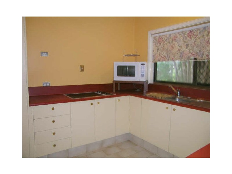 13 Finnis Place, Katherine NT 0850