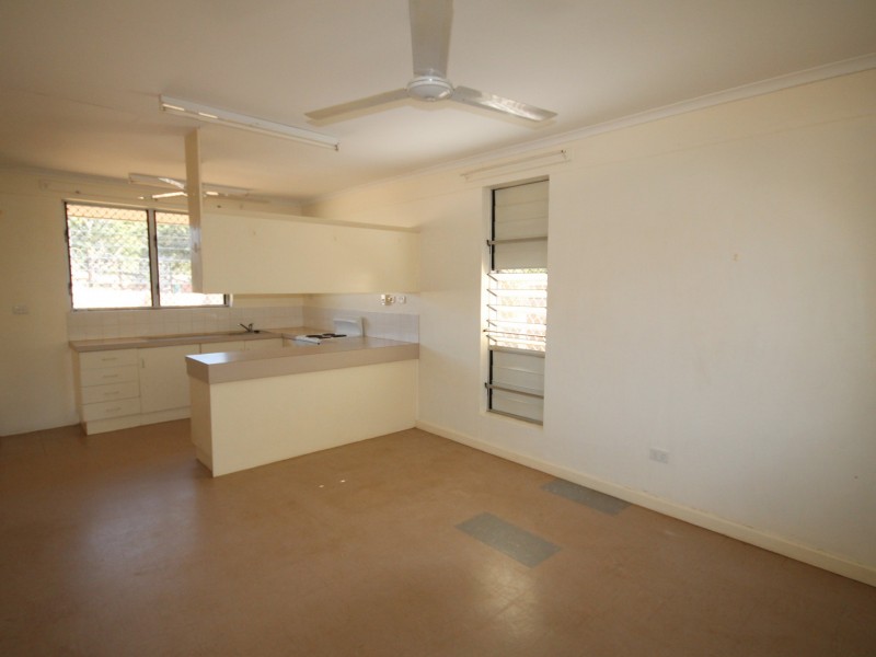 10/64 Acacia Drive, Katherine NT 0850