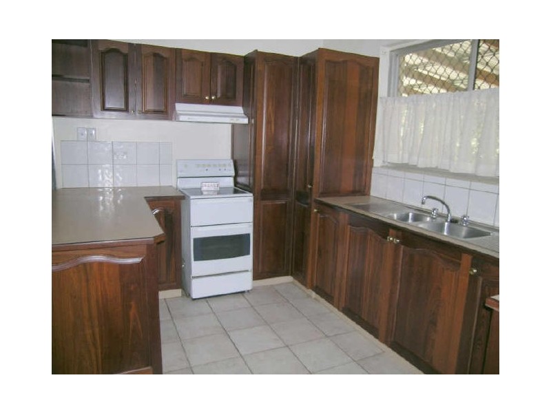 2 Fuller Crescent, Katherine NT 0850