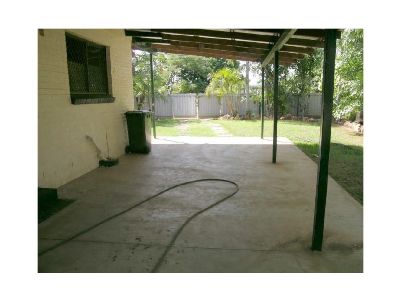 2 Fuller Crescent, Katherine NT 0850
