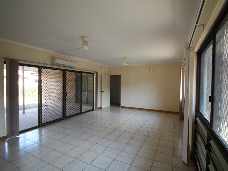 16 Finniss Pl, Katherine NT 0850