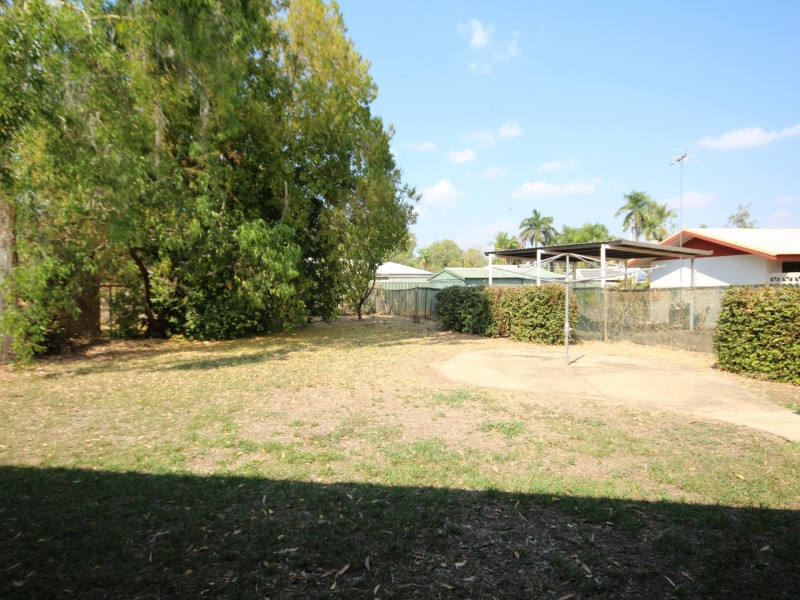 16 Finniss Pl, Katherine NT 0850