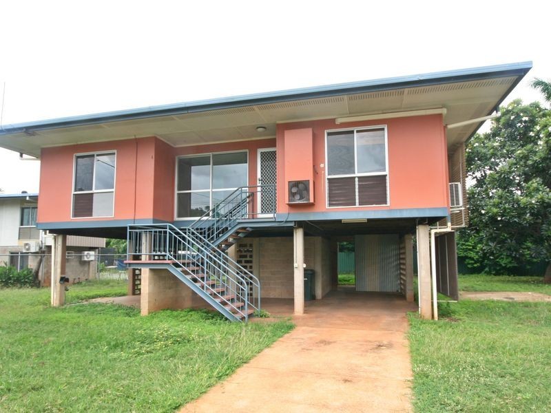 11 Donegan Crescent, Katherine NT 0850