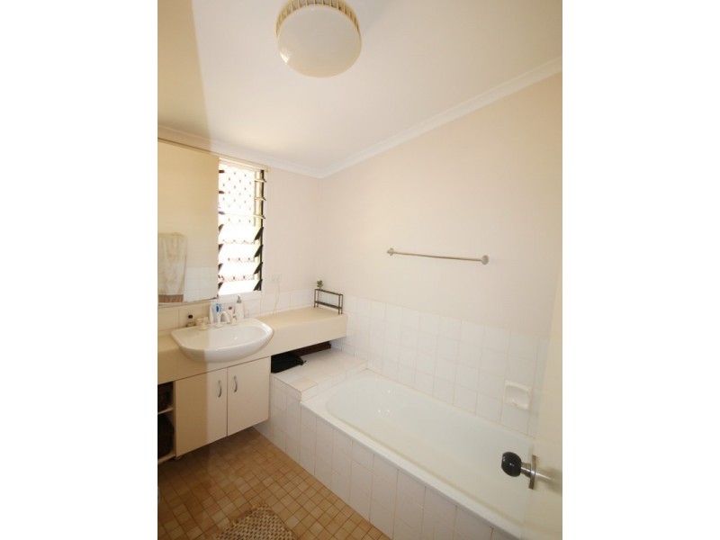 11 Roney Place, Katherine NT 0850