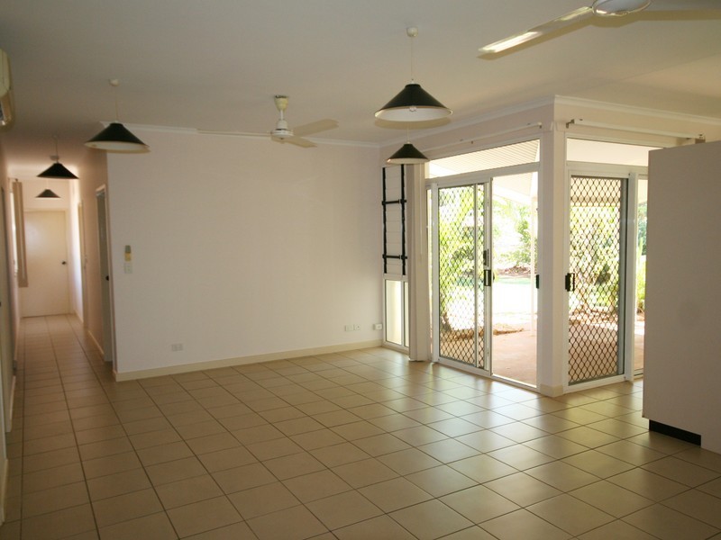 11 Roney Place, Katherine NT 0850