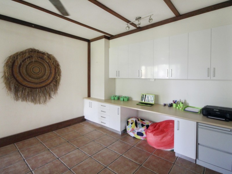 4 Walter Young Street, Katherine NT 0850