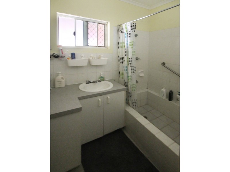 1/9 Bernhard, Katherine NT 0850