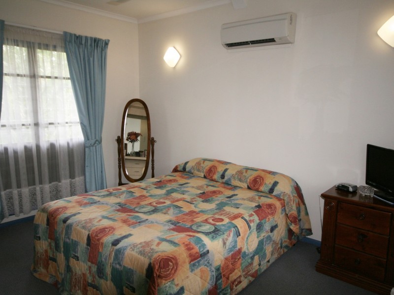 5 Finnis Place, Katherine NT 0850