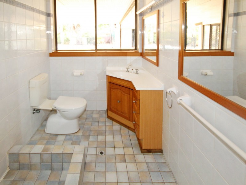 16 Stutterd Street, Katherine NT 0850