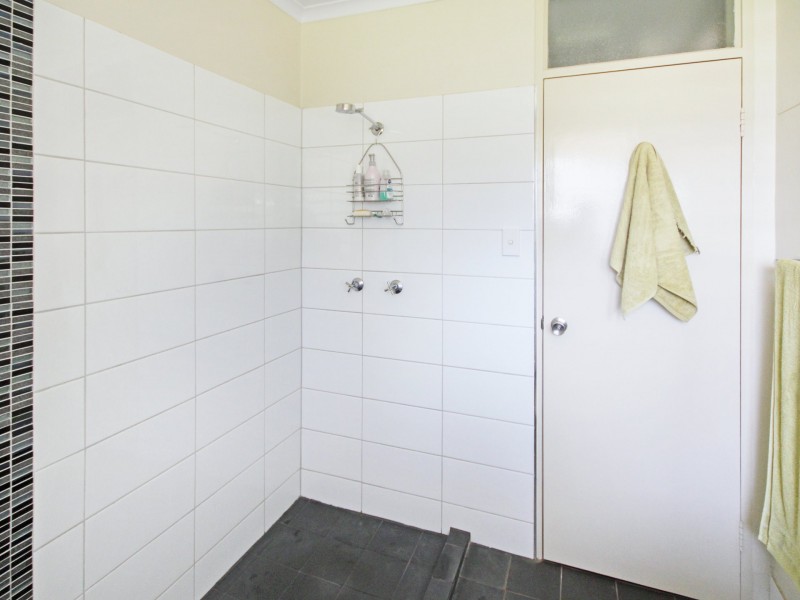 17 Bernhard Street, Katherine NT 0850