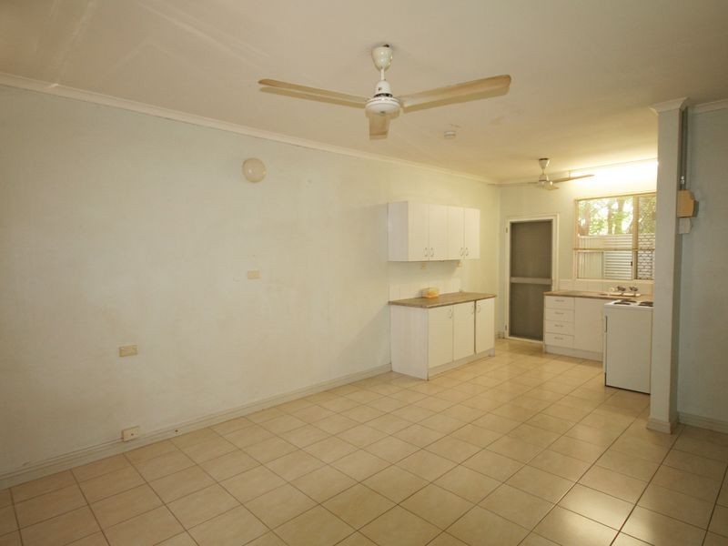 2/12 Condon street, Katherine NT 0850