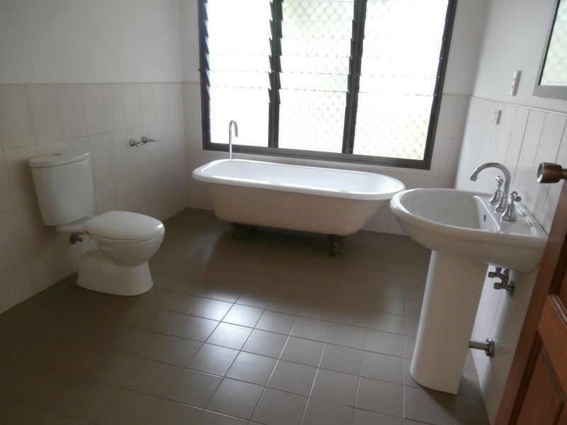 17 Clarke Cres, Katherine NT 0850