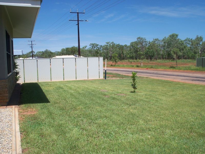 77 Casuarina Street, Katherine NT 0850