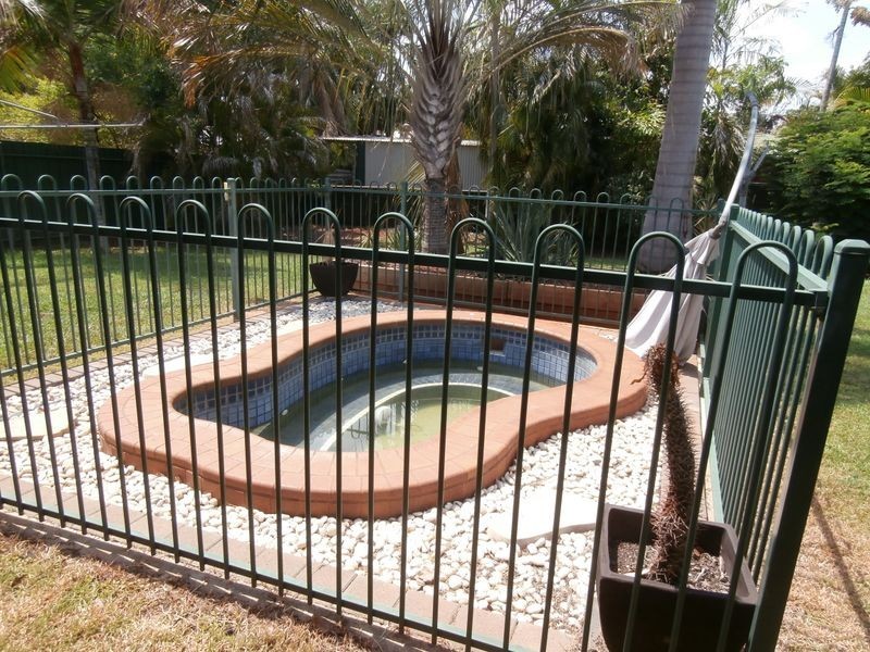 22 Sandalwood Cres, Katherine NT 0850