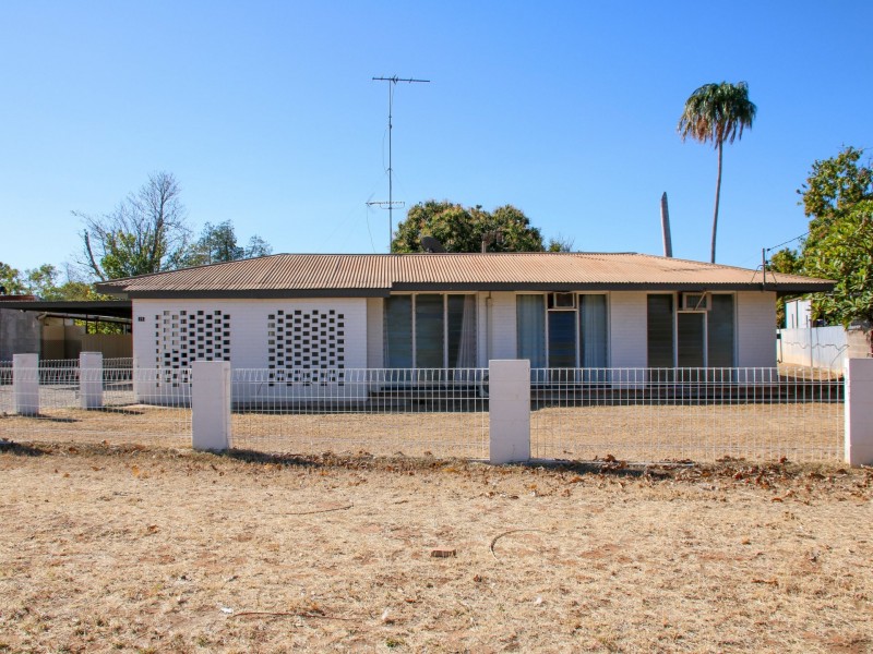 15 Shaw Street, Katherine NT 0850