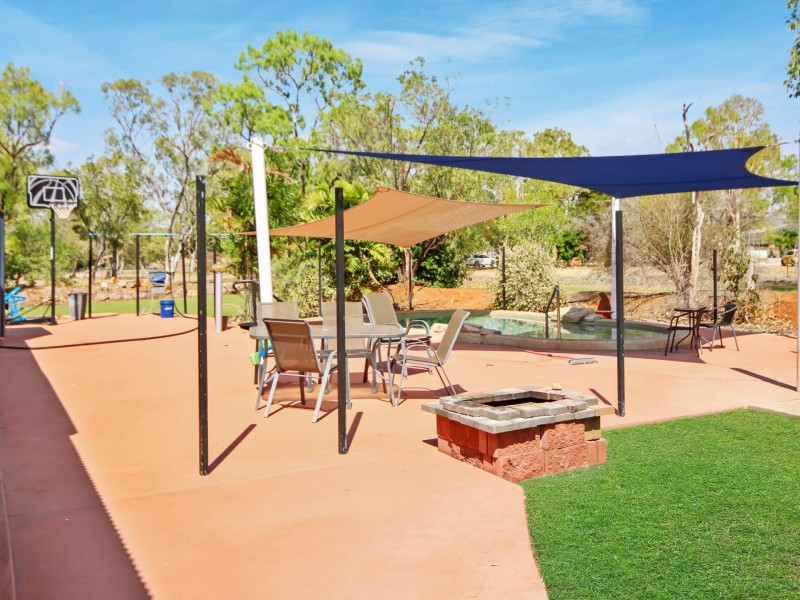 36 Hall Road, Katherine NT 0850