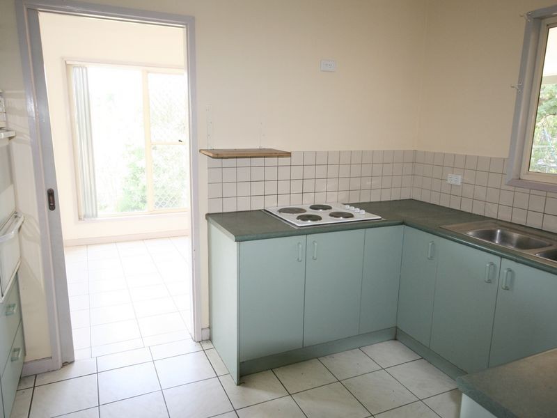 12 Elliot Street, Katherine NT 0850