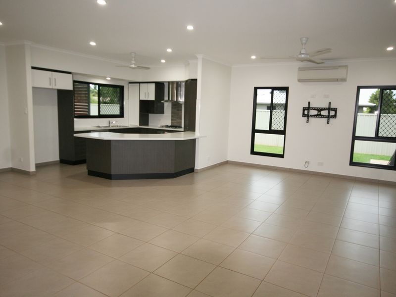 71 Casuarina Street, Katherine NT 0850