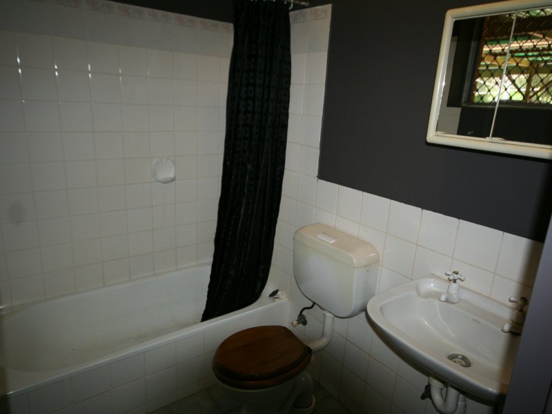 74 Acacia Drive, Katherine NT 0850