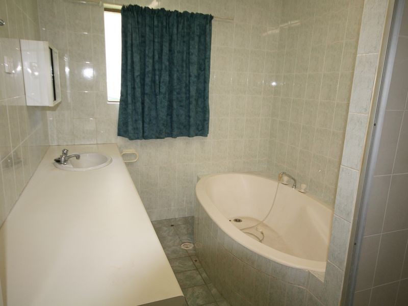 8 Clough Court, Katherine NT 0850