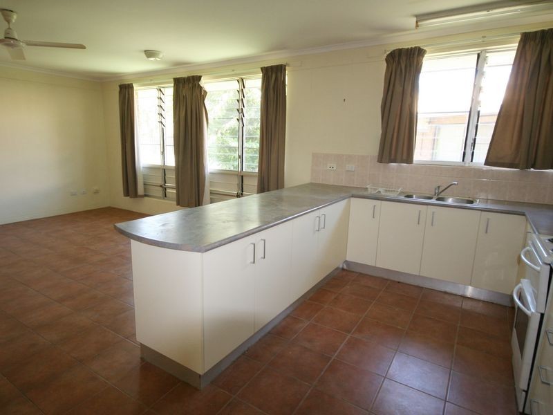 13 Holtze Crescent, Katherine NT 0850