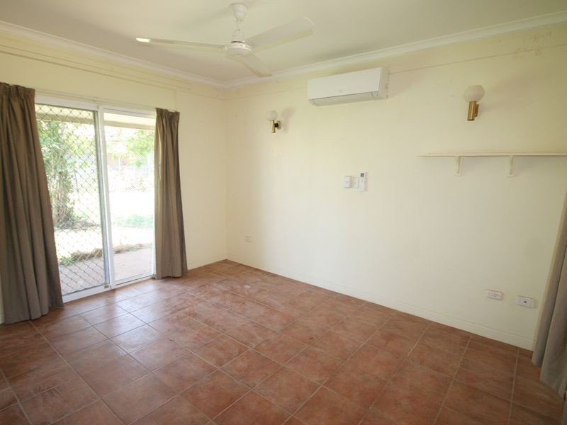 13 Holtze Crescent, Katherine NT 0850