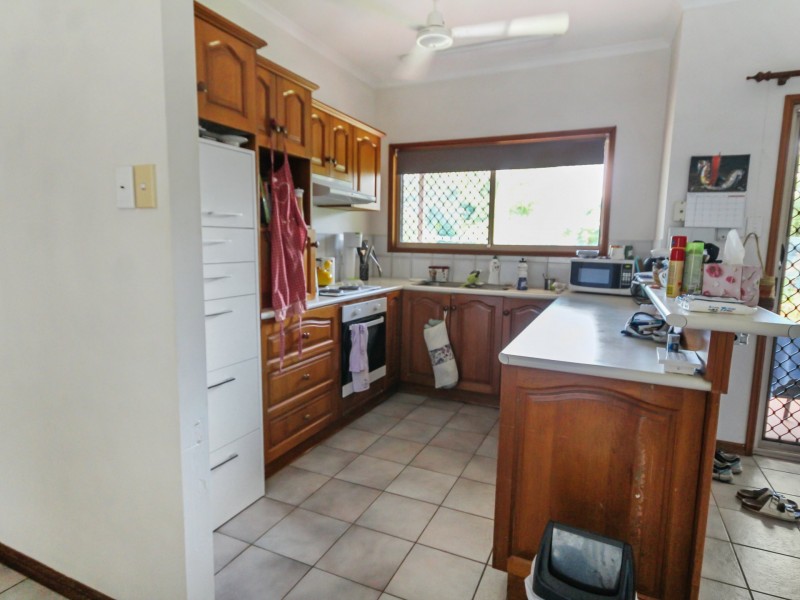 11 Raymond Place, Katherine NT 0850