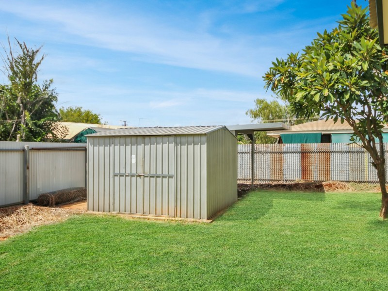82 Maluka Road, Katherine NT 0850