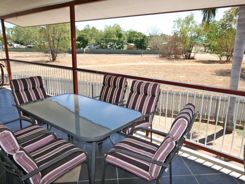 2/5 Lorre Court, Katherine NT 0850
