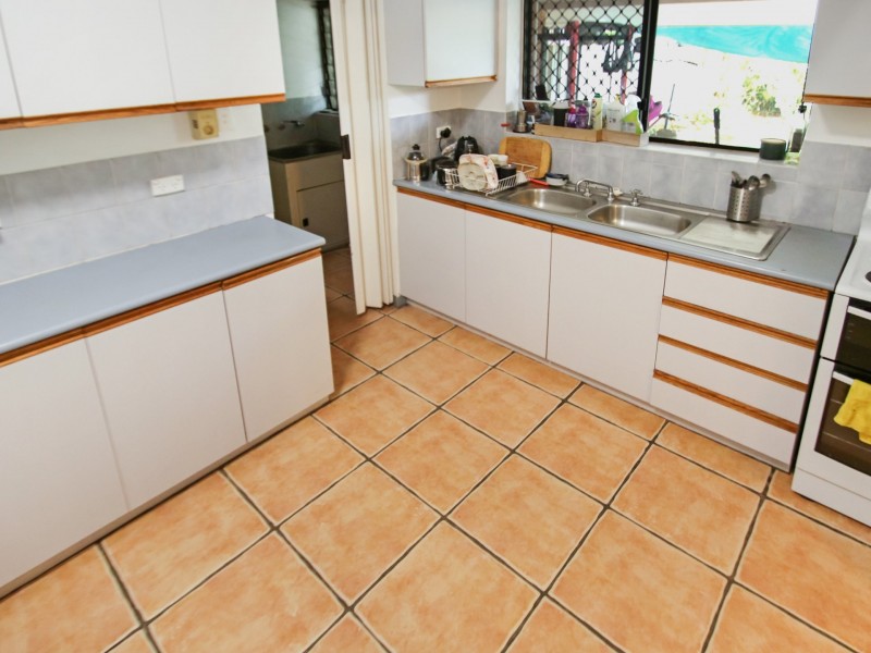 16 Raymond Place, Katherine NT 0850