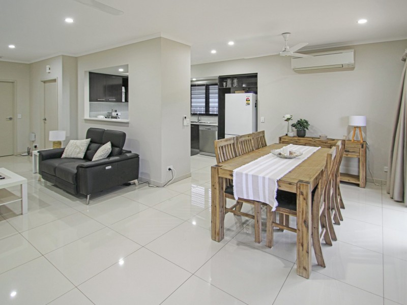 Unit 1 & 2/79 Casuarina Street, Katherine NT 0850