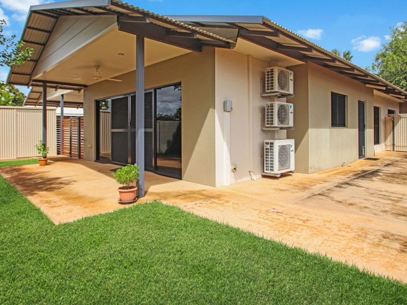 Unit 1 & 2/79 Casuarina Street, Katherine NT 0850